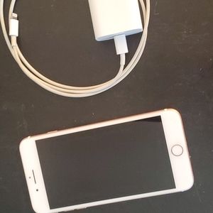 I phone 7 + 128 unlocked rose gold